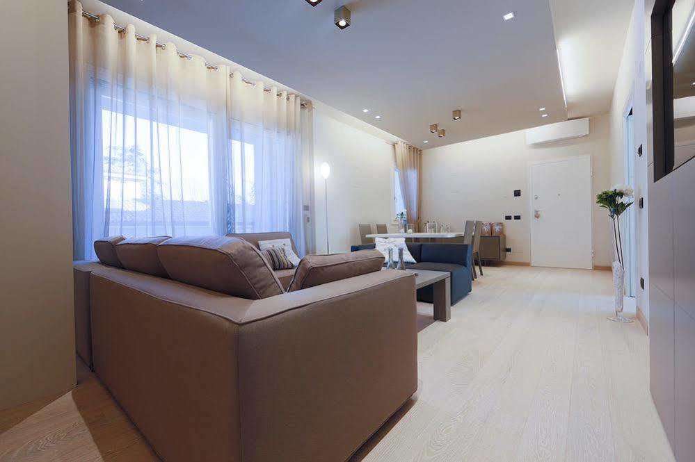 Emilia Suite Comfort Modena Exterior photo